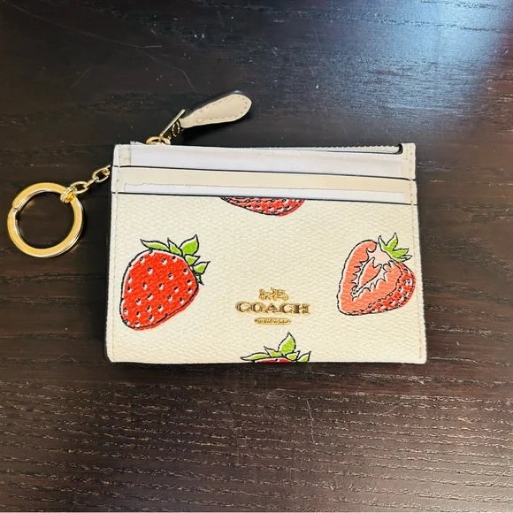 🍓Back In Stock!! Coach Mini Skinny ID Case with Strawberry Design!🍓 - Picture 3 of 7